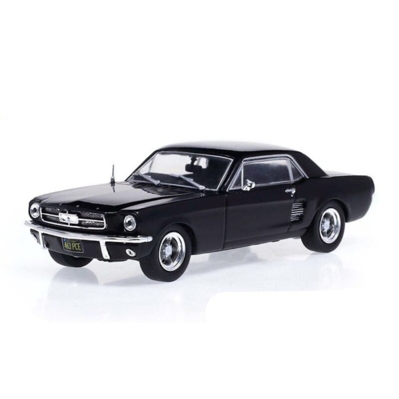 Coche miniatura Ford Mustang Coupe 1967 negro de la película Creed a escala 1/43 Greenlight