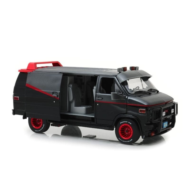 Miniatura furgoneta GMC Vandura 1983 negra de la serie El Equipo A a escala 1/18 Greenlight puertas abiertas