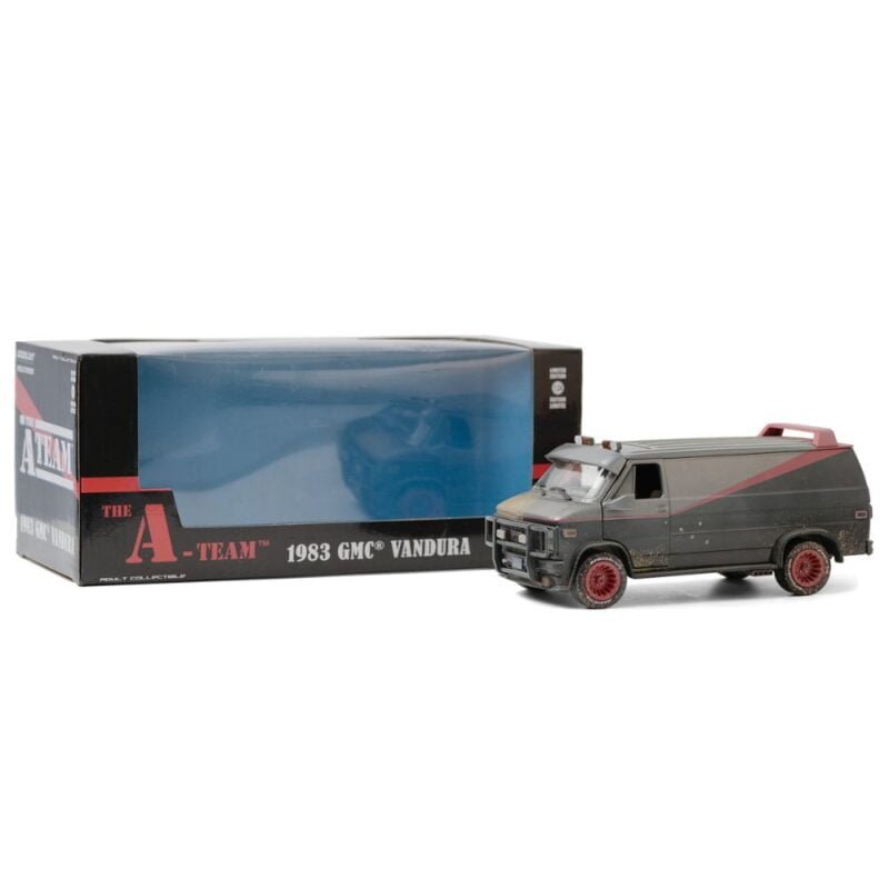 Miniatura furgoneta GMC Vandura 1983 negra sucia de la serie El Equipo A a escala 1/24 Greenlight con caja de cartón expositora