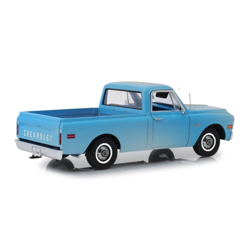 Miniatura camioneta Chevrolet C-10 1974 azul de la película La Matanza de Texas a escala 1/18 Greenlight