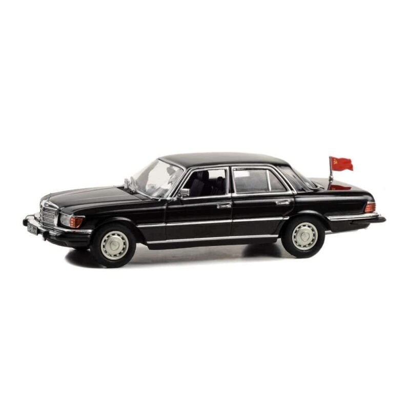 Miniatura coche Mercedes-Benz 450 SEL 4.5 - W116 1977 película Rocky 4 a escala 1/43 Greenlight