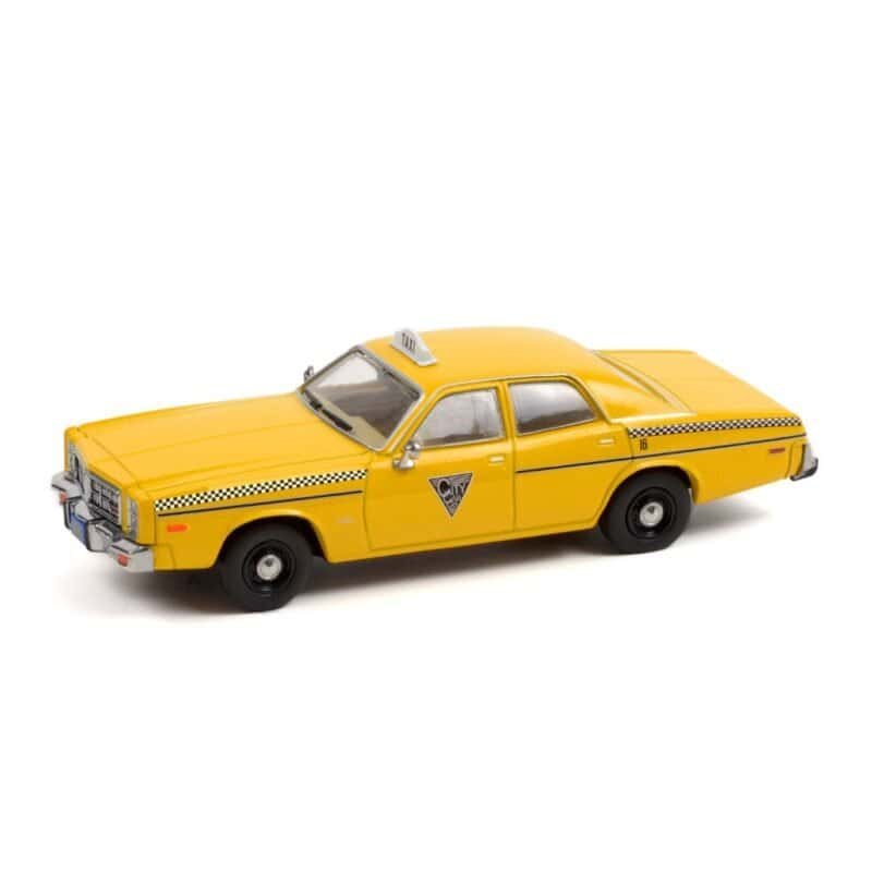 Miniatura coche Dodge Monaco - City Cab Co amarillo película Rocky 3 a escala 1/43 Greenlight