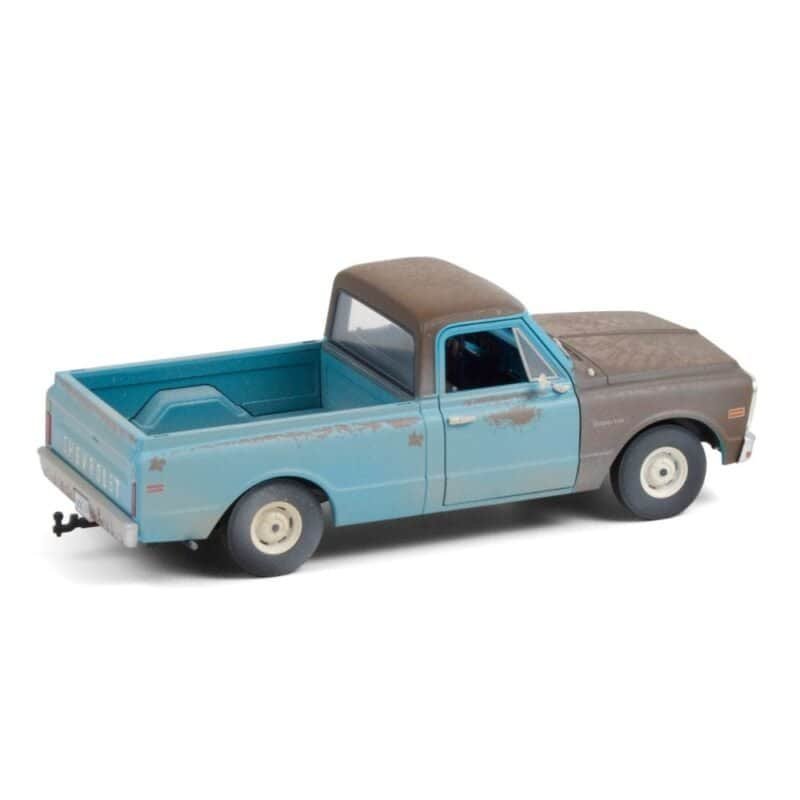 Miniatura camioneta desgastada azul y marrón Chevrolet C-10 1971 de la película Independence Day a escala 1/24 Greenlight