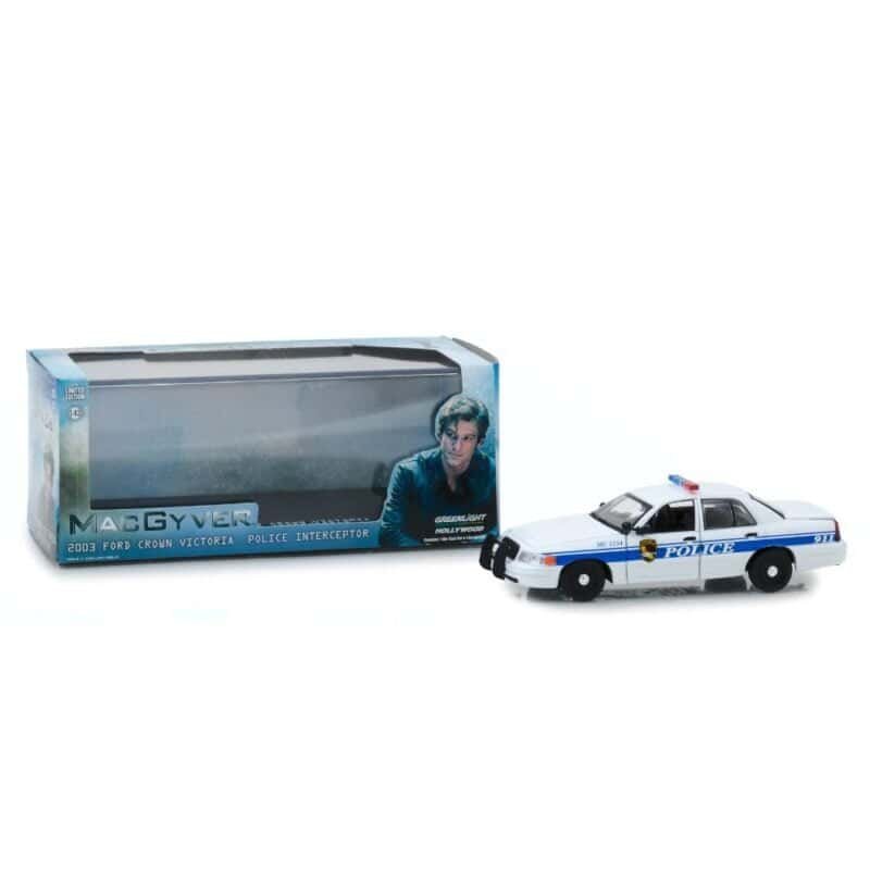 Miniatura coche de policía blanco Ford Crown Victoria Police Interceptor de la serie MacGyver a escala 1/43 Greenlight con urna transparente