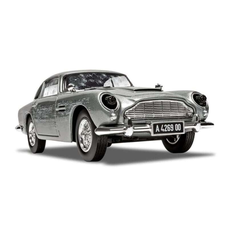 Miniatura coche gris Aston Martin DB5 conducido por James Bond 007 en la película Sin tiempo para morir a escala 1/36 Corgi