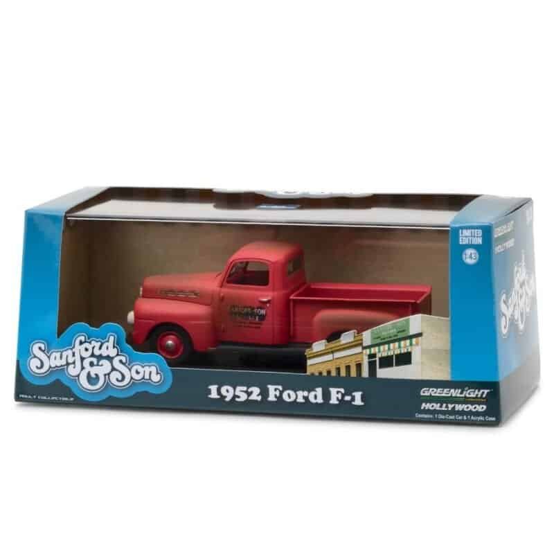 Miniatura camioneta desgastada roja Ford F-1 1952 de la serie Sandford and Son a escala 1/43 Greenlight con urna transparente