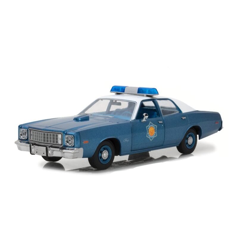 Miniatura coche Plymouth Fury 1975 Policía de Arkansas azul y blanco de la película Smokey and the Bandit a escala 1/18 Greenlight