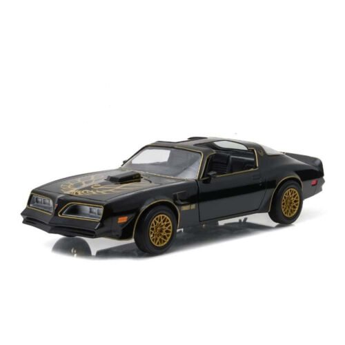 Miniatura coche Pontiac Trans Am 1977 negro con gráficos dorados de la película Smokey and the Bandit a escala 1/24 Greenlight