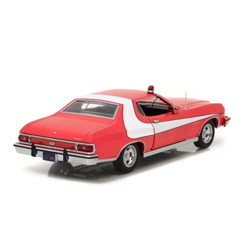 Miniatura coche Ford Gran Torino 1976 rojo con raya blanca de la serie Starsky & Hutch a escala 1/24 Greenlight