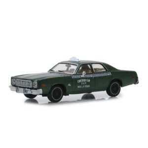 Miniatura taxi verde Plymouth Fury Checker 1976 de la película Superdetective en Hollywood a escala 1/43 Greenlight
