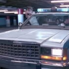 Fotograma coche policía blanco Ford LTD Crown Victoria 1983 de la película Terminator 2