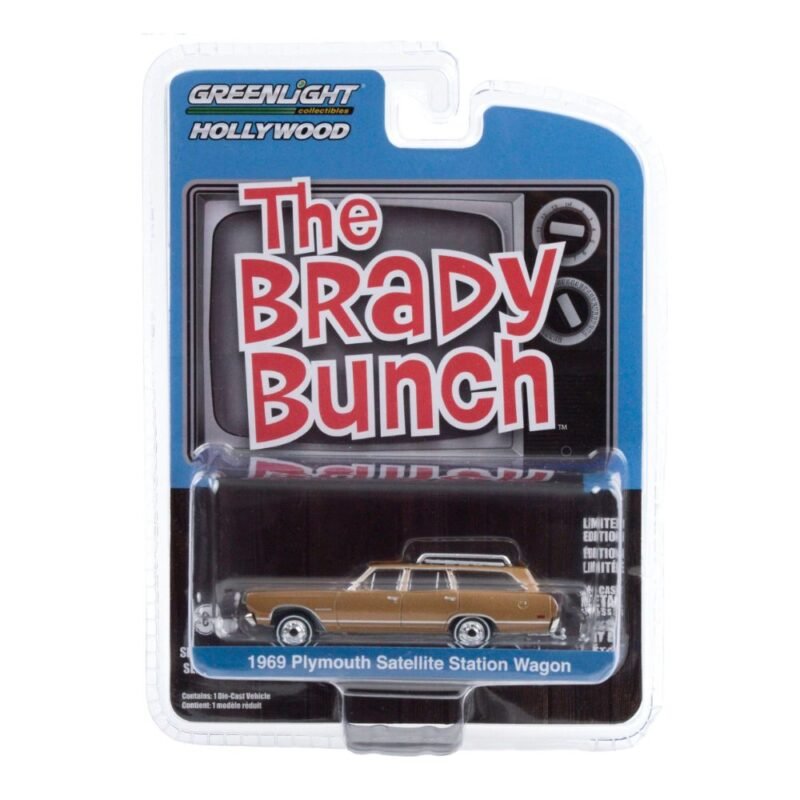 Miniatura coche ranchera Plymouth Satellite Station Wagon 1969 de la serie La tribu de los Brady a escala 1/64 Greenlight en blister sellado