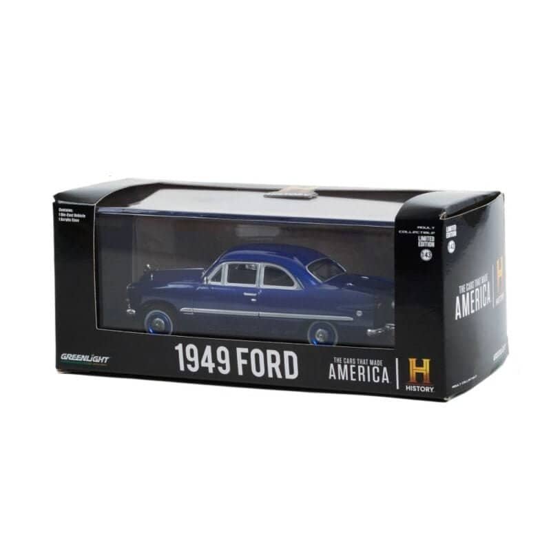 Miniatura coche azul Ford 1949 de la serie The Cars that Made America a escala 1/43 Greenlight con urna transparente