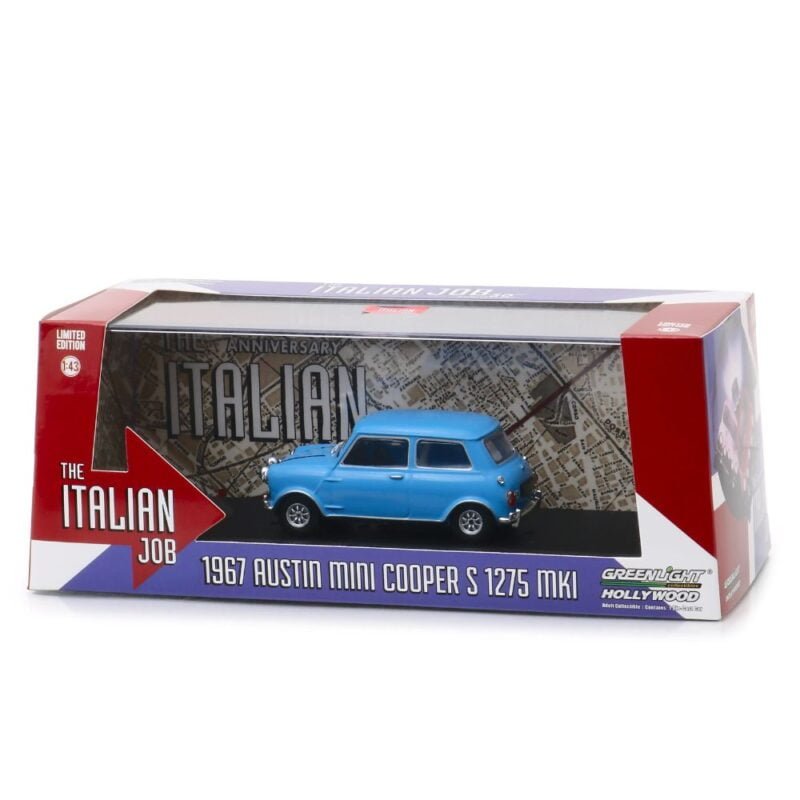 Miniatura coche azul Mini Cooper Austin S 1275 MKI de la película The Italian Job (1969) a escala 1/43 Greenlight con urna transparente