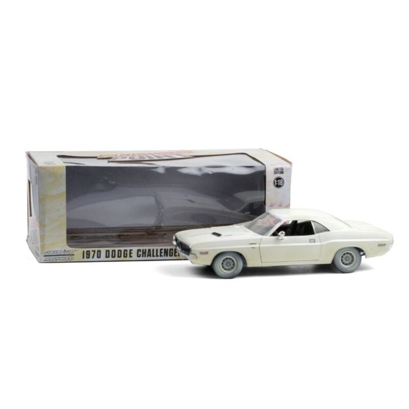 Miniatura coche blanco Dodge Challenger R/T 1971 sucio de la película Vanishing Point a escala 1/18 Greenlight con caja de cartón expositora