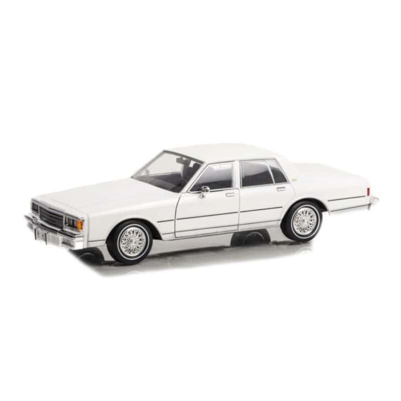 Coche Chevrolet Caprice 1980 blanco de la serie El Equipo A a escala 1/18 Greenlight