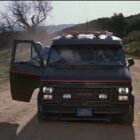 Fotograma furgoneta GMC Vandura 1983 negra de la serie El Equipo A