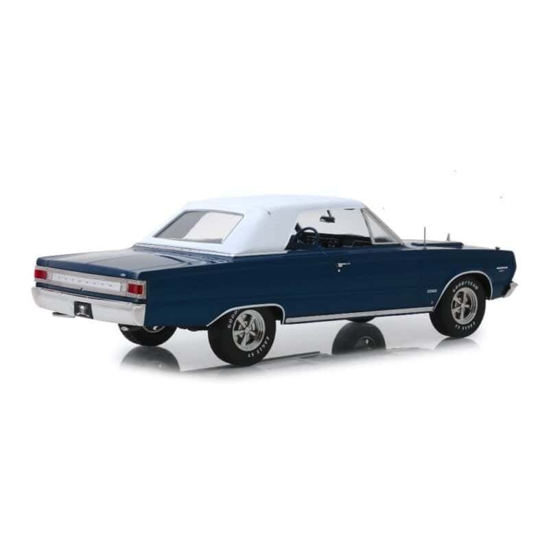 Coche descapotable Plymouth Belvedere 1967 azul de la serie Graveyard Carz a escala 1/18 Greenlight