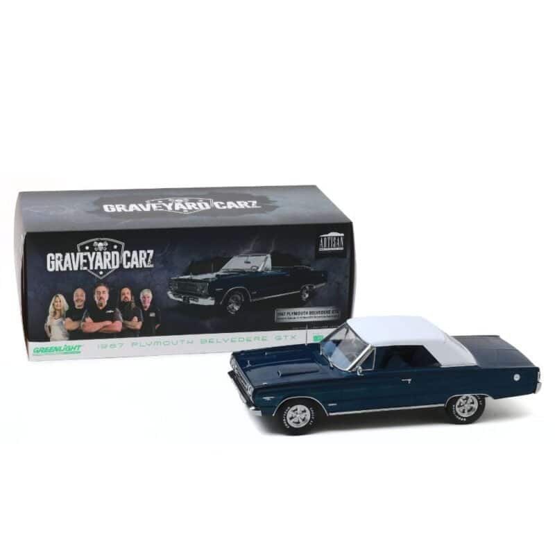 Coche descapotable Plymouth Belvedere 1967 azul de la serie Graveyard Carz a escala 1/18 Greenlight