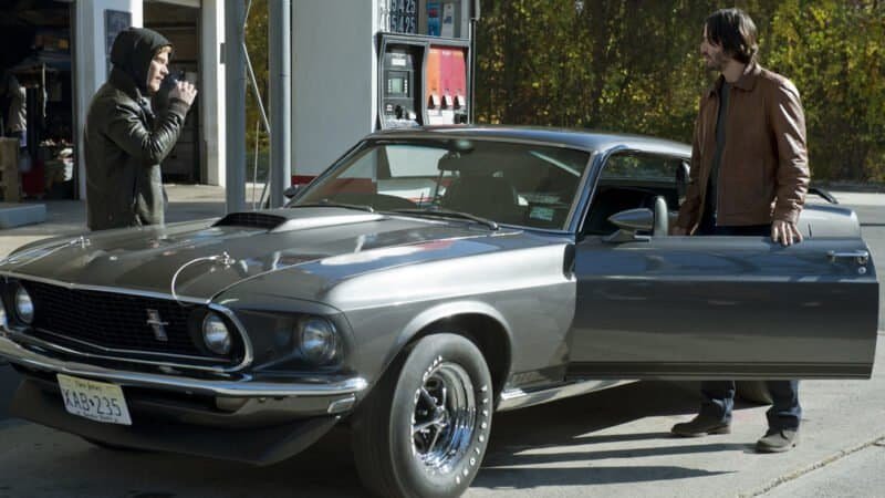 Coche Ford Mustang Boss 429 1969 gris de la película John Wick