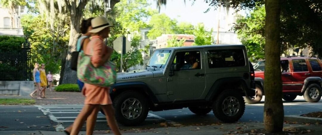 Coche todoterreno Jeep Wrangler gris de la película Los Vigilantes de la Playa