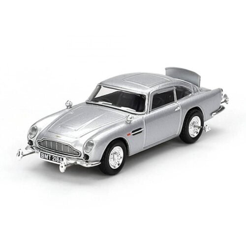Miniatura coche gris Aston Martin DB5 conducido por James Bond 007 en la película Goldfinger a escala 1/64 MiniGT