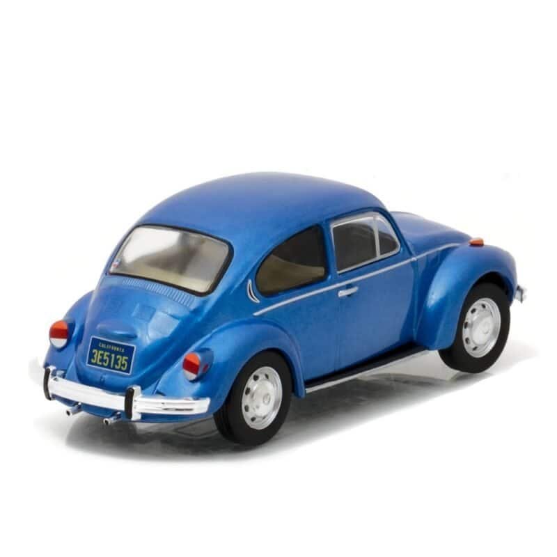 Miniatura coche azul Volkswagen Beetle 1973 de la película El gran Lebowski a escala 1/43 Greenlight