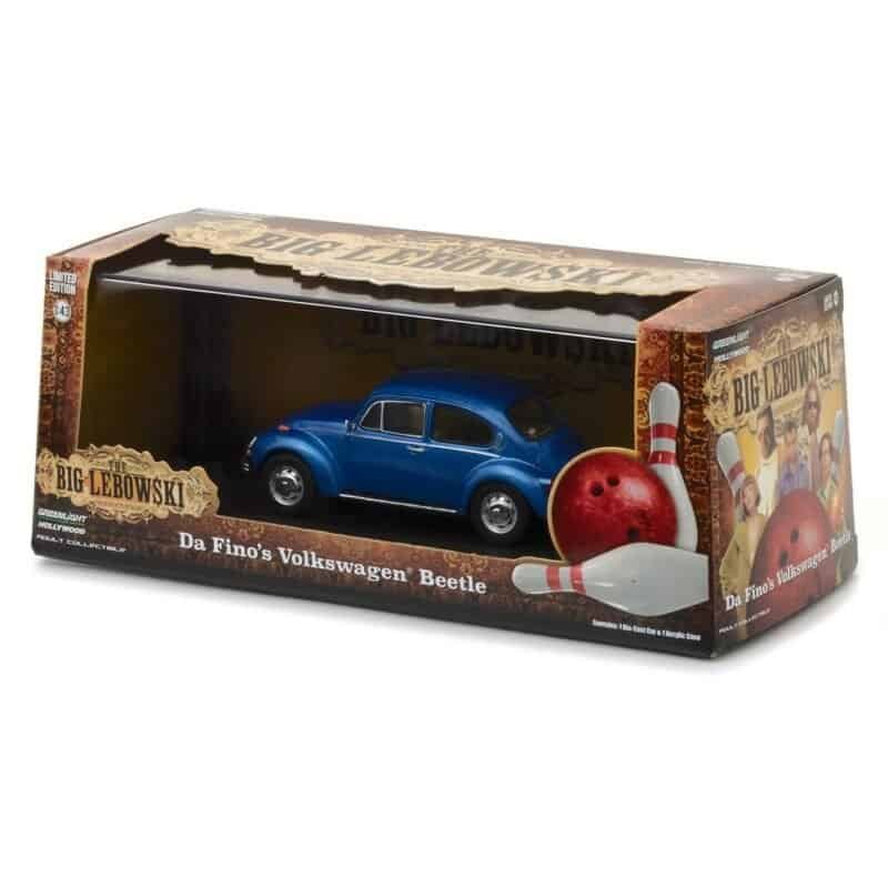 Miniatura coche azul Volkswagen Beetle 1973 de la película El gran Lebowski a escala 1/43 Greenlight