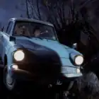 Coche azul volador Ford Anglia de la película Harry Potter