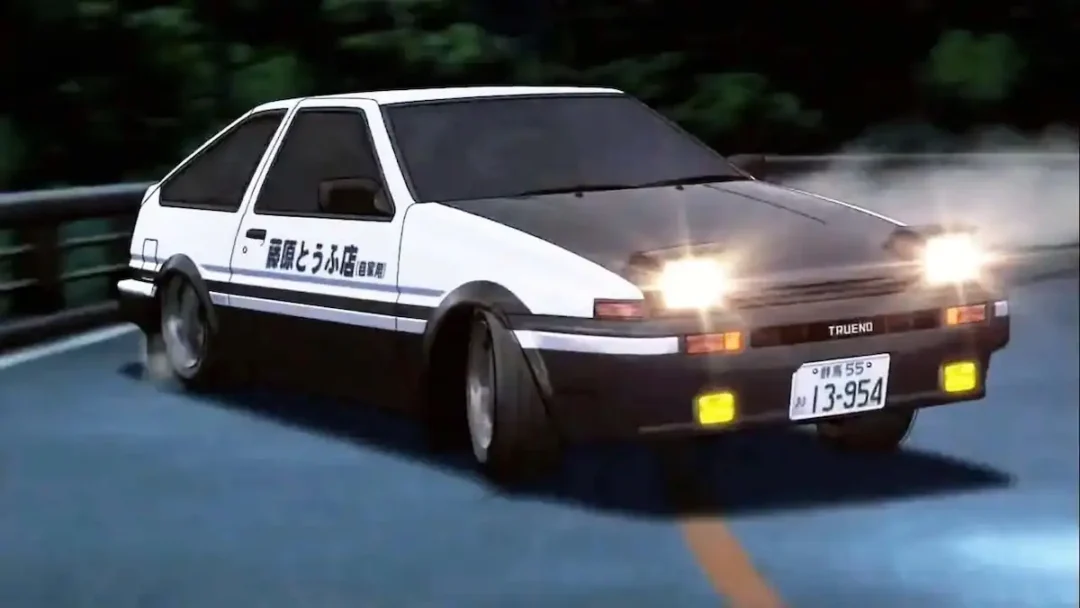 Coche blanco y negro Toyota Trueno AE86 1983 de la serie Initial D
