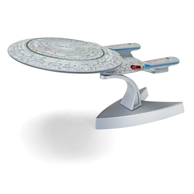 Miniatura nave USS Enterprise NCC-1701-D de la serie Star Trek sin escala Corgi