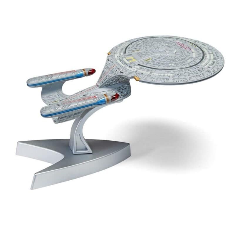 Miniatura nave USS Enterprise NCC-1701-D de la serie Star Trek sin escala Corgi