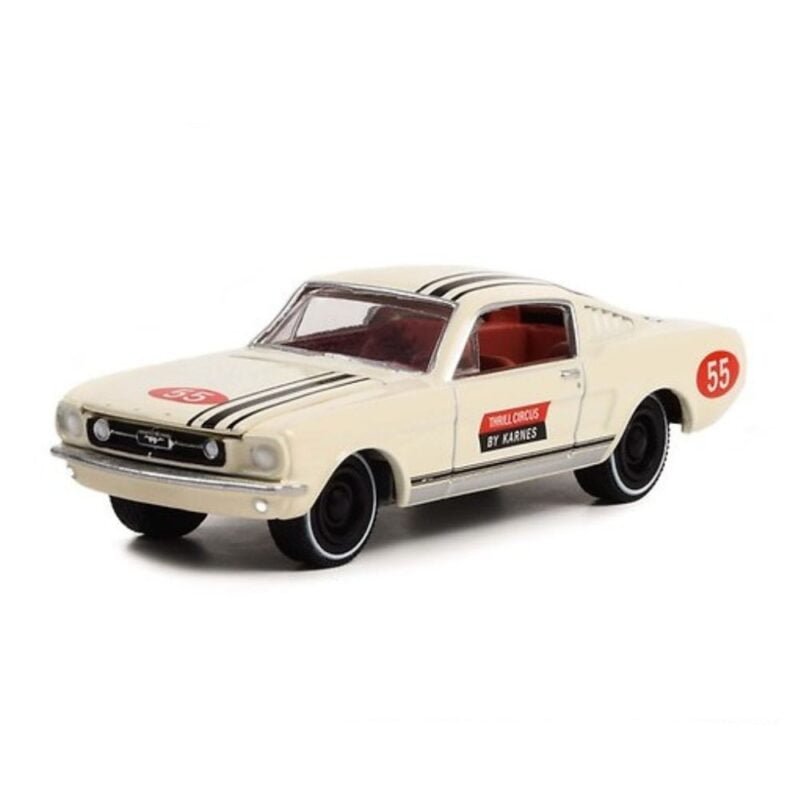 Miniatura coche blanco de carreras Ford Mustang Fastback nº55 de la serie The Mod Squad a escala 1/64 Greenlight