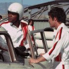 Coche blanco de carreras Ford Mustang Fastback nº55 de la serie The Mod Squad Patrulla Juvenil