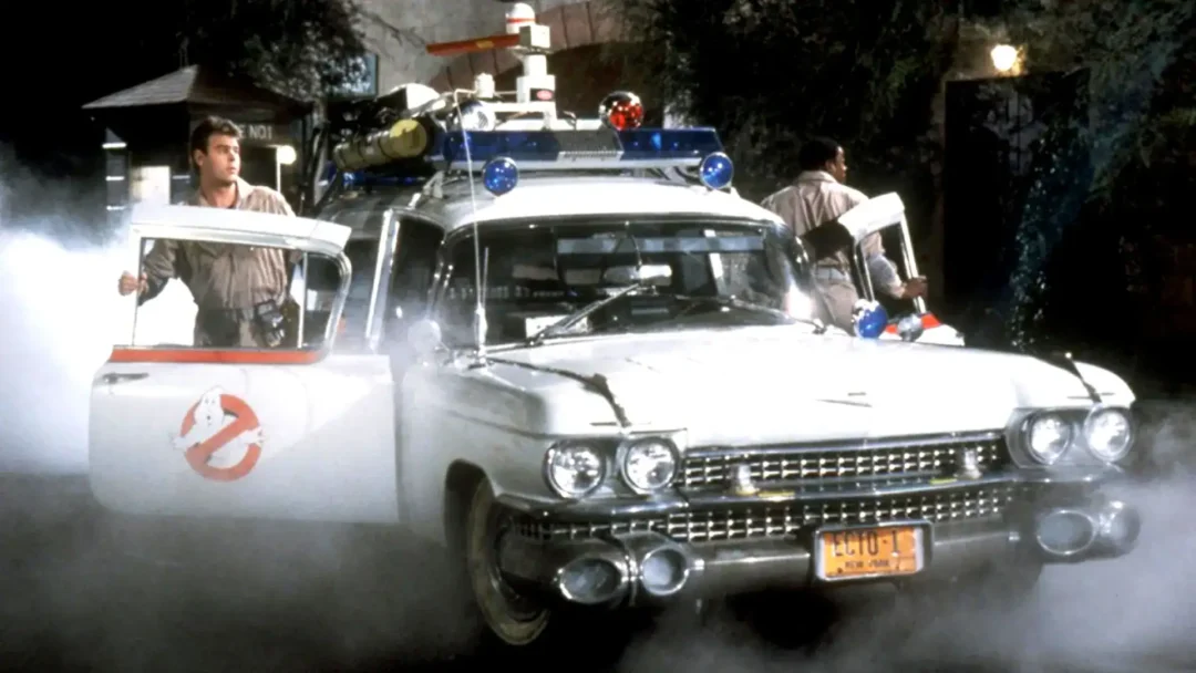 Coche ambulancia ECTO-1 de la película Cazafantasmas