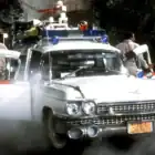 Coche ambulancia ECTO-1 de la película Cazafantasmas