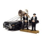 Miniatura coche de policía Dodge Monaco 1974 blanco y negro de la película The Blues Brothers a escala 1/18 Auto World