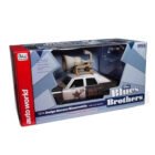 Miniatura coche de policía Dodge Monaco 1974 blanco y negro de la película The Blues Brothers a escala 1/18 Auto World