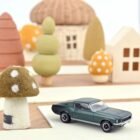 Miniatura coche verde Ford Mustang GT Fastback 1968 de la película Bullitt a escala 1/43 Norev
