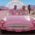 Coche rosa descapotable Chevrolet Corvette de la película Barbie