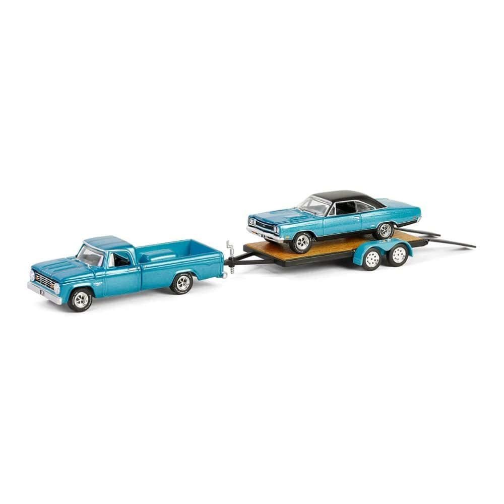 Miniatura camioneta Dodge D-200 azul con remolque y coche Plymouth GTX del reality Graveyard Carz a escala 1/64 Greenlight