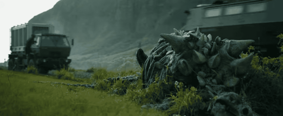 Coche camión todoterreno jaula de la película Jurassic World: El reino caído