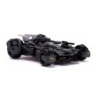 Miniatura coche Batmobile con figura de Batman de la película Liga de la Justicia a escala 1/32 Jada Toys