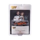 Miniatura coche naranja Jaguar C-X75 conducido por Mr Hinx en la película Spectre a escala 1/64 MiniGT