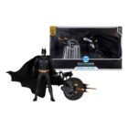 Miniatura Batpod El caballero oscuro con figura Batman a escala 1/10 McFarlane Toys