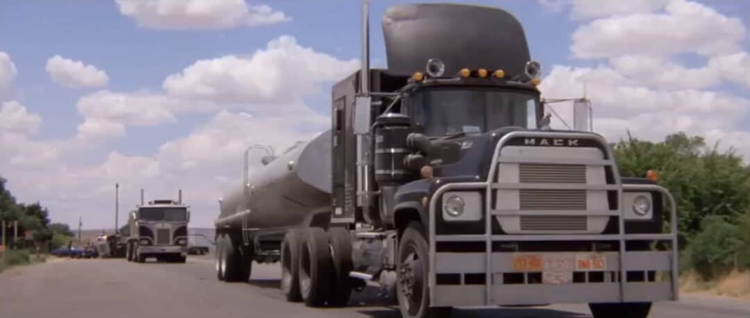 Camión Mack RL 700L 1974 "Rubber Duck" de la película Convoy.