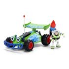 Coche en miniatura Turbo Buggy RC color verde brillante y azul de la película de animación Toy Story a escala 1/24 fabricado por Jada.